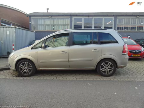 Opel Zafira 2.2 Cosmo M 2007 MET AIRCO