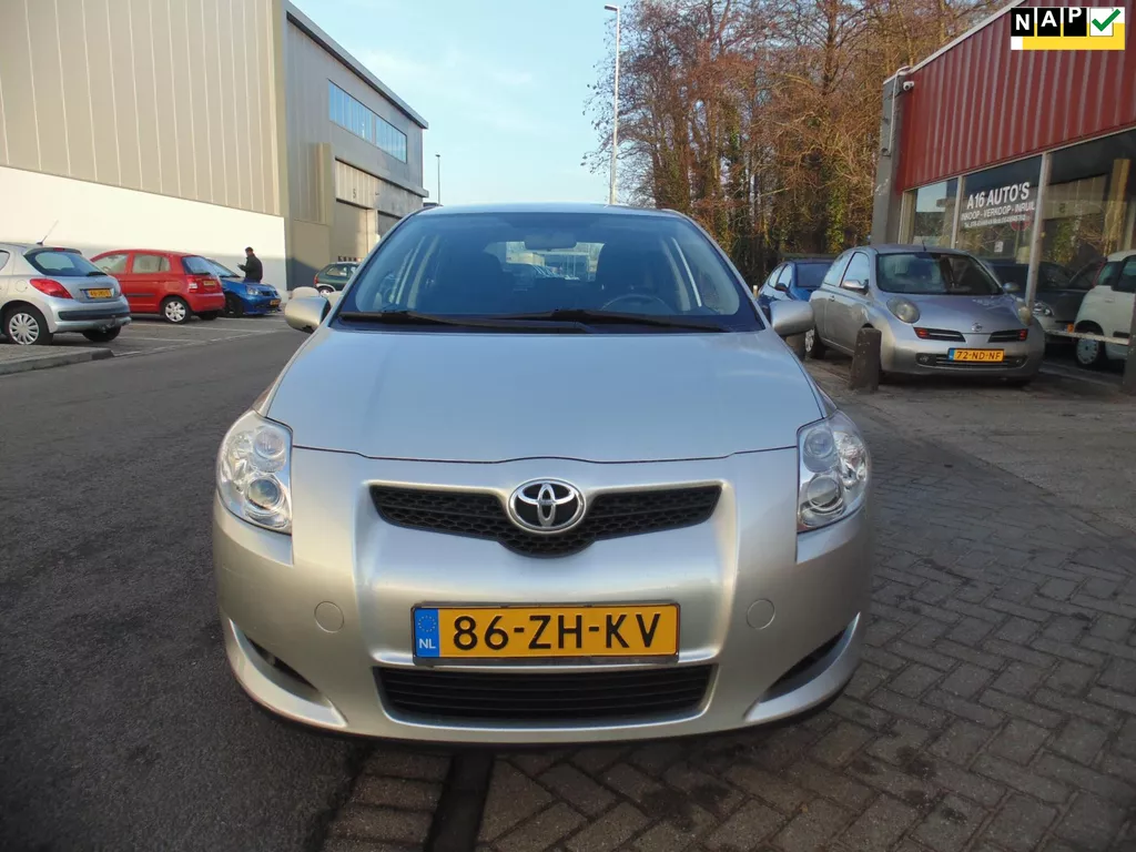 Toyota Auris 1.6-16V Sol Business MET NACI AIRCO