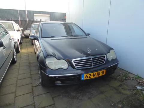 Mercedes-Benz C-klasse 320 Avantgarde AUTOMAAT met navi open dak