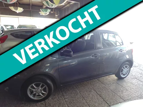 Toyota Yaris 1.0 VVTi + MET AIRCO 5 DEURS trekhaak apk 04-2027