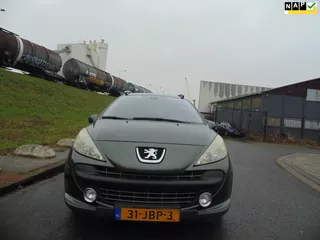 Peugeot 207 SW Outdoor 1.6 VTi Met airco pano trekhaak