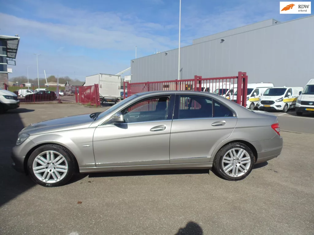 Mercedes-Benz C-klasse 180 K SEDAN MET AIRCO NAVI TOP AUTO