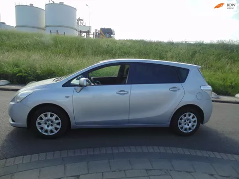 Toyota TOYOTA VERSO 1.8 MET AIRCO NAVI 7 SET met navi camera airco