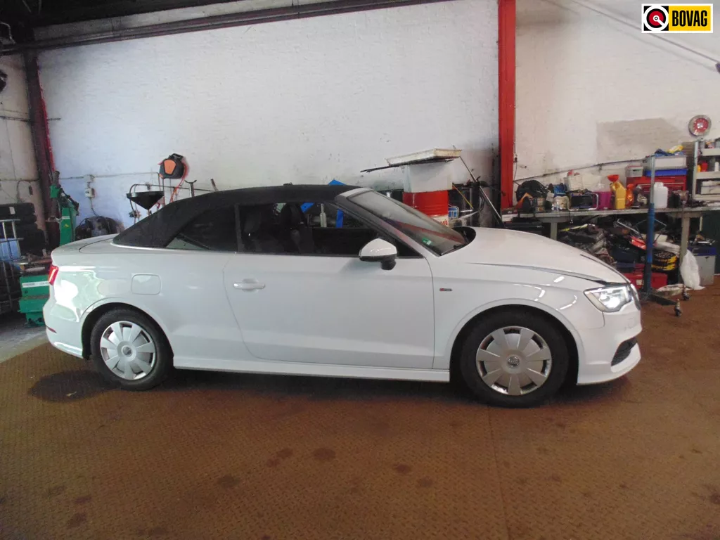 Audi A3 Cabriolet 1.4 TFSI CoD Ambition Sport Edition Open Days km 130000 S LINE