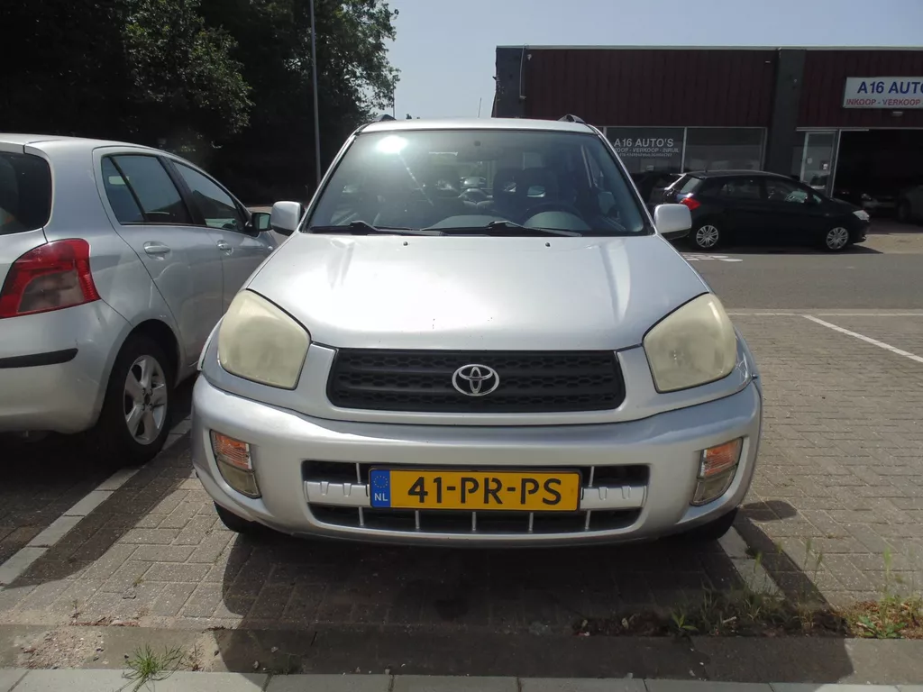 Toyota RAV4 2.0-16V VVT-i Luna MET AIRCO TREKHAAK