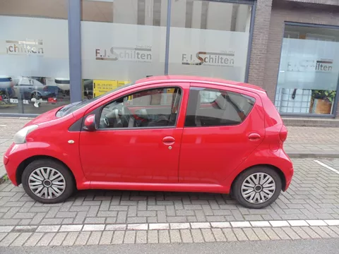 Toyota Aygo 1.0-12V 5 DEURS MEY AIRCO 122000 KM