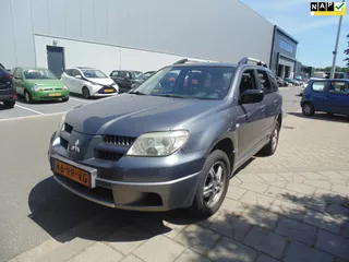 Mitsubishi Outlander 2.0 Invite plus MET AIRCO