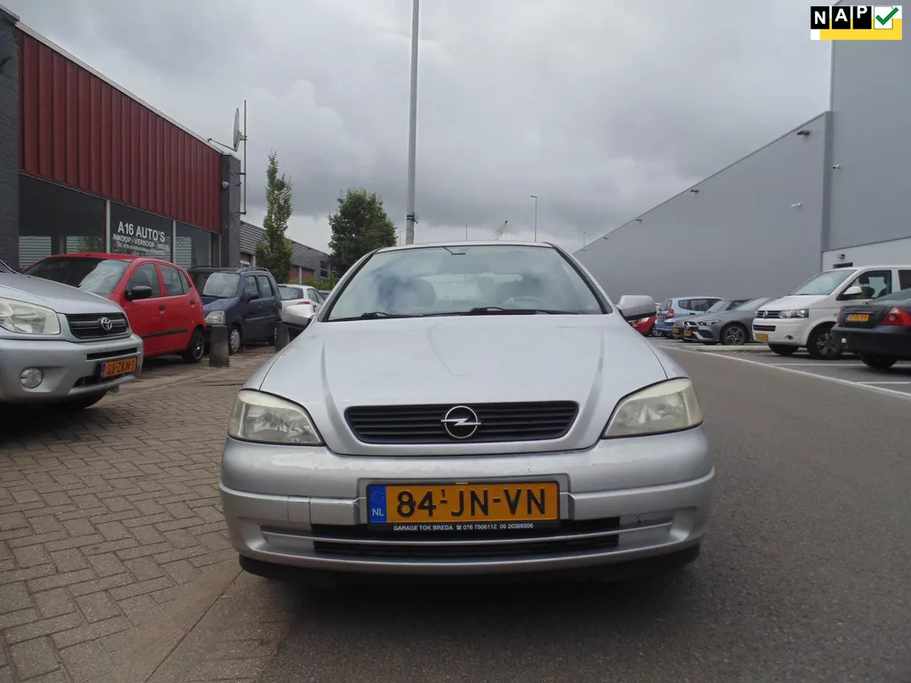 Opel Astra 1.2-16V GL SEDAN vast prijs