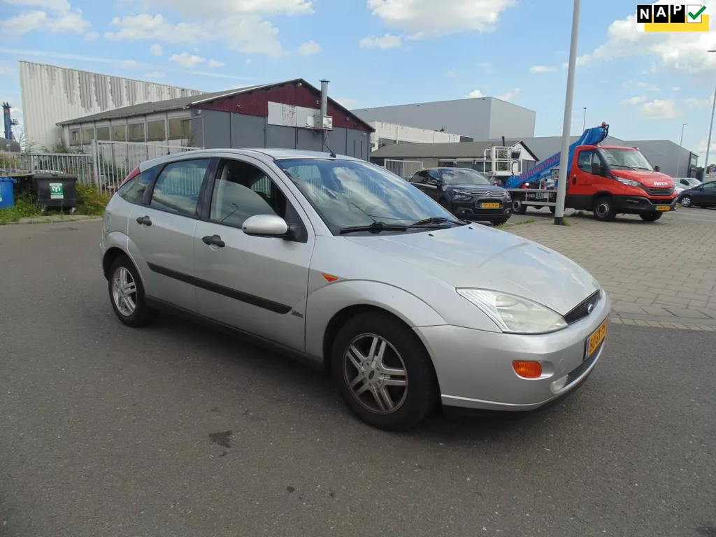 Ford Focus 1.6-16V Collection MET AIRCO