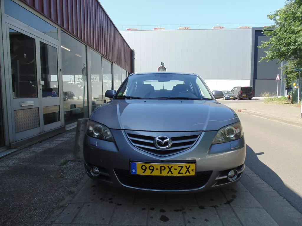 Mazda 3 2.0 Active MET AIRCO NAVI