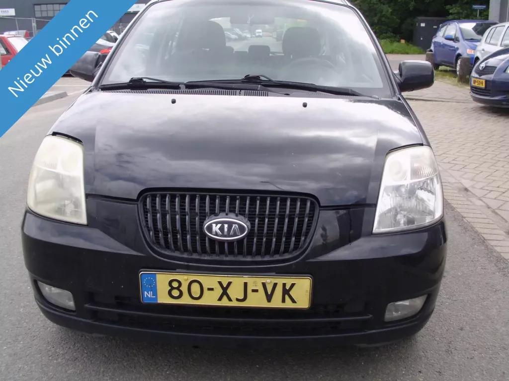 Kia PICANTO 1.0 met  AIRCO Kia PICANTO 1.0 met  AIRCO