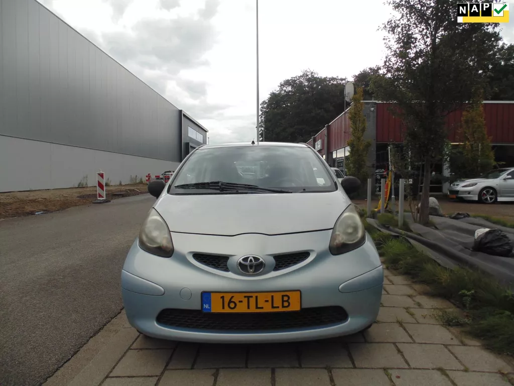 Toyota Aygo 1.0-12V