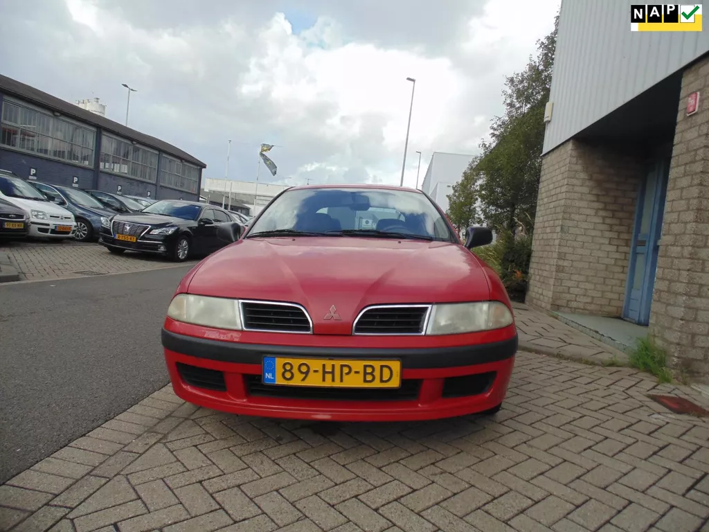 Mitsubishi Carisma 1.6 Classic met airco