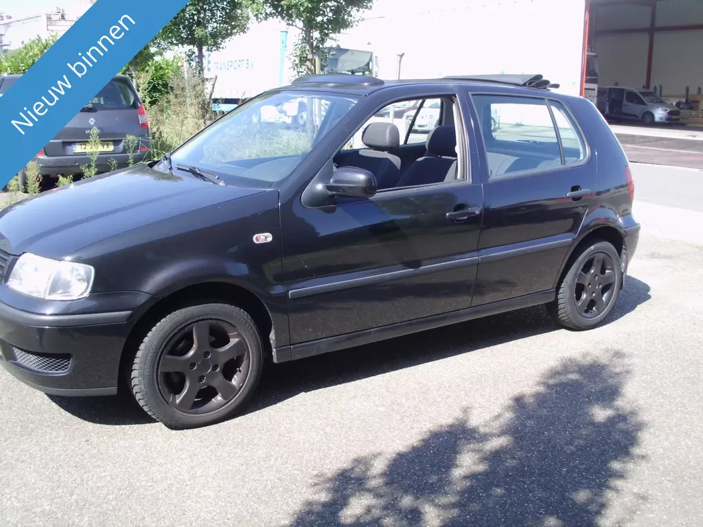 Volkswagen Polo 1.4 AUTOMAAT MET PANORAMDAK