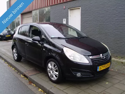 Opel Corsa 1.4 5 deurs met airco 11-2008