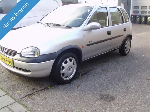 Opel Corsa CORSA-B 1.4 5 DEURS AUTOMAAT