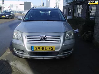 Toyota Avensis Wagon 2.4 VVTi Executive met navi leer airco