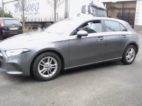 Mercedes-Benz A-klasse 180 Ambition Comfort MET NAVI LEER AIROC