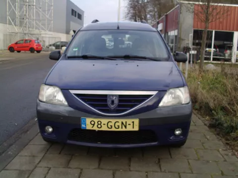 Dacia Logan MCV 1.6-16V Laur&eacute;ate 7p. MET AIRCO