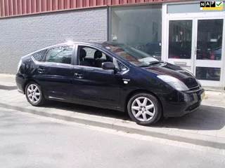 Toyota Prius 1.5 VVT-i Business Edition NAVI LEDER