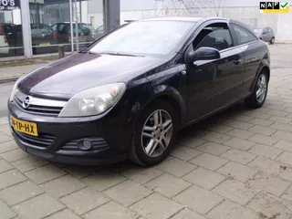 Opel Astra GTC 1.4 Cosmo GTC