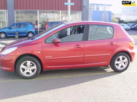 Peugeot 307 1.6-16V Oxygo MET AIRCO NAVI