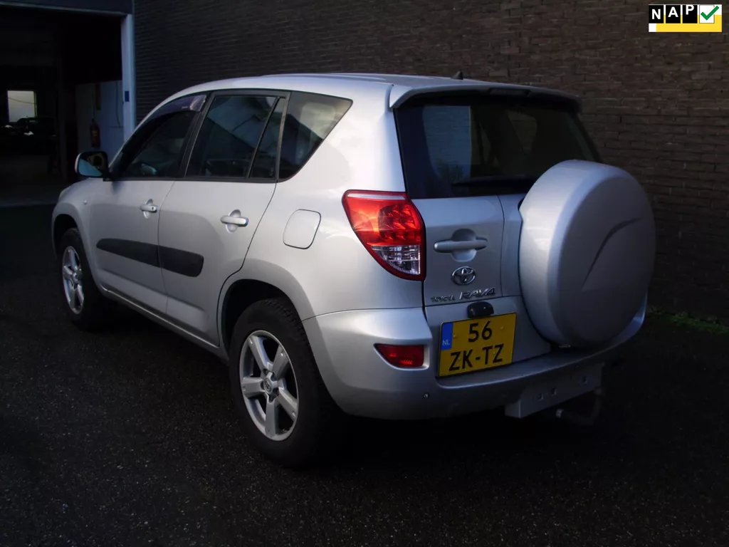 Toyota RAV4 2.0 VVTi Linea Terra MET AIRCO TERKHAAK