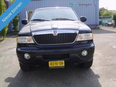 Lincoln Navigator 5.4  MET LEER 7 PEROONS