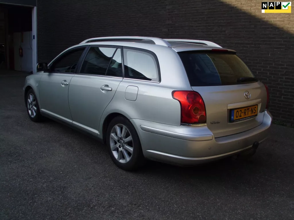 Toyota Avensis Wagon 1.8 VVTi Linea Terra MET AIRCO TREKHAAK 2006 KM 191000