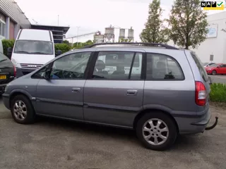 Opel Zafira 1.8-16V Elegance 7 SET MET AIRCO