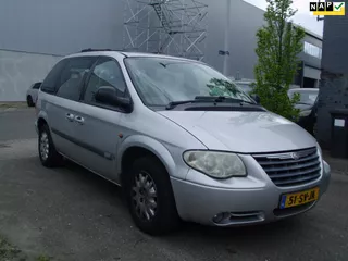 Chrysler Voyager 3.3i V6 SE Luxe 7set automaat met airco
