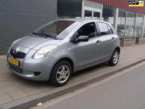 Toyota Yaris 1.0 VVTi + MET AIRCO 5 DEURS