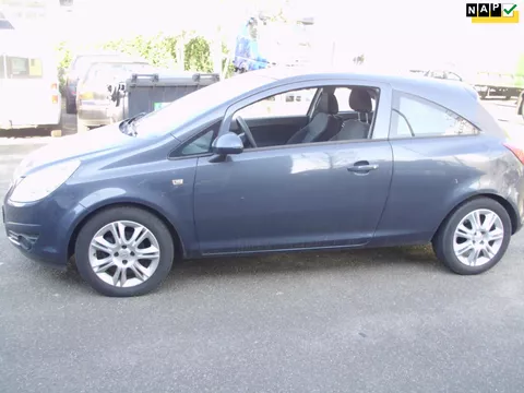 Opel Corsa 1.2-16V Selection