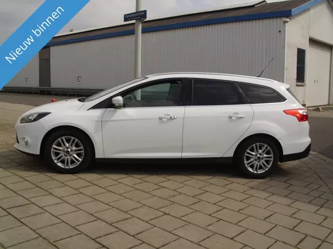 Ford FOCUS 1.0 MET AIRCO NAVI PARKPILOT   KM NAP