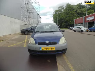 Toyota Yaris 1.0-16V VVT-i Terra
