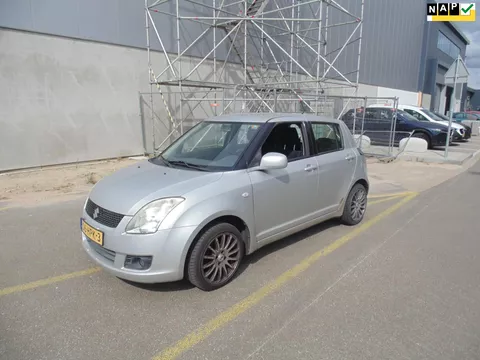Suzuki Swift 1.3 Shogun