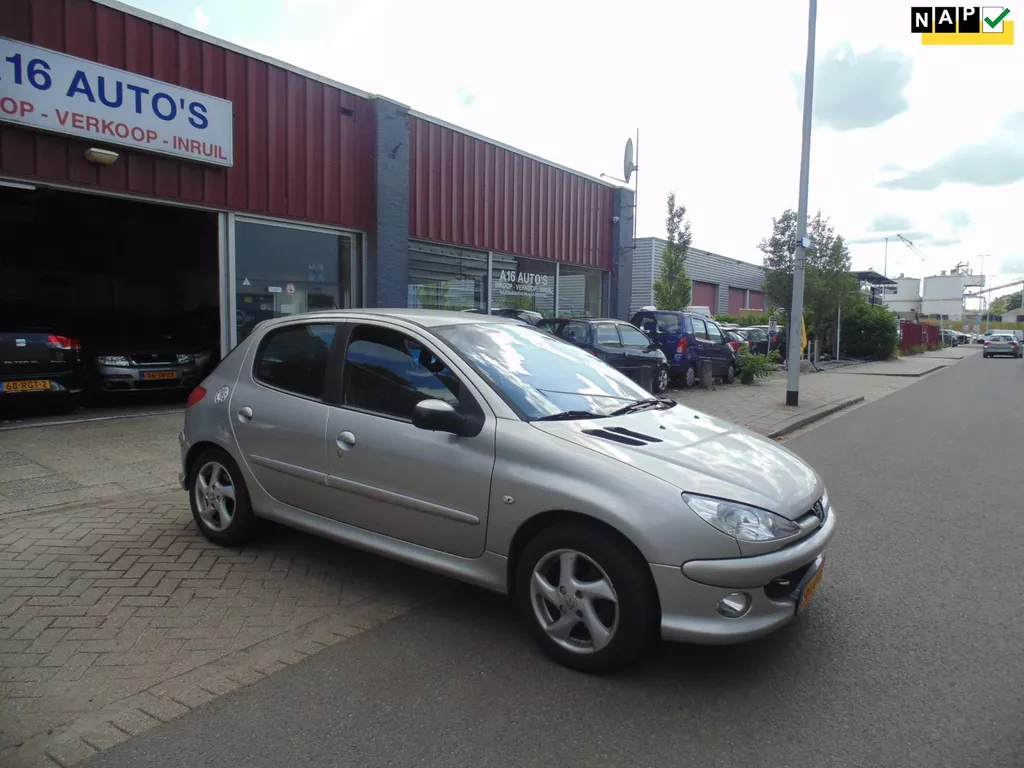 Peugeot 206 1.6-16V Air-line 3 MET AIRCO AUTOMAAT