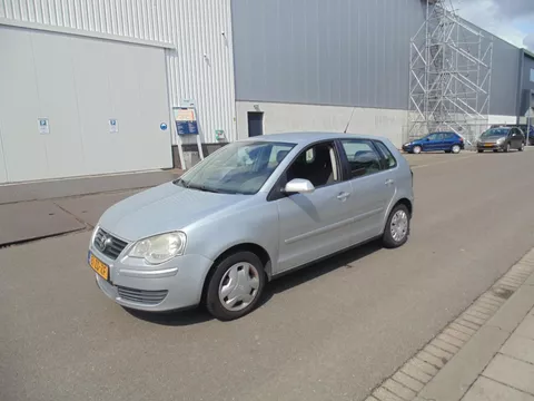 Volkswagen Polo 1.4-16V Optive 5 DEURS MET AIRCO